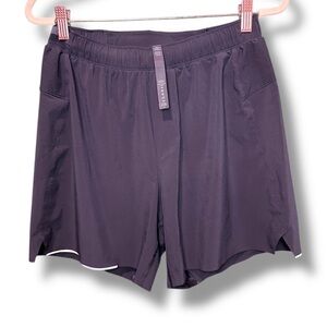 Lululemon Athletica Black Athletic Shorts. Size 8 (Medium)